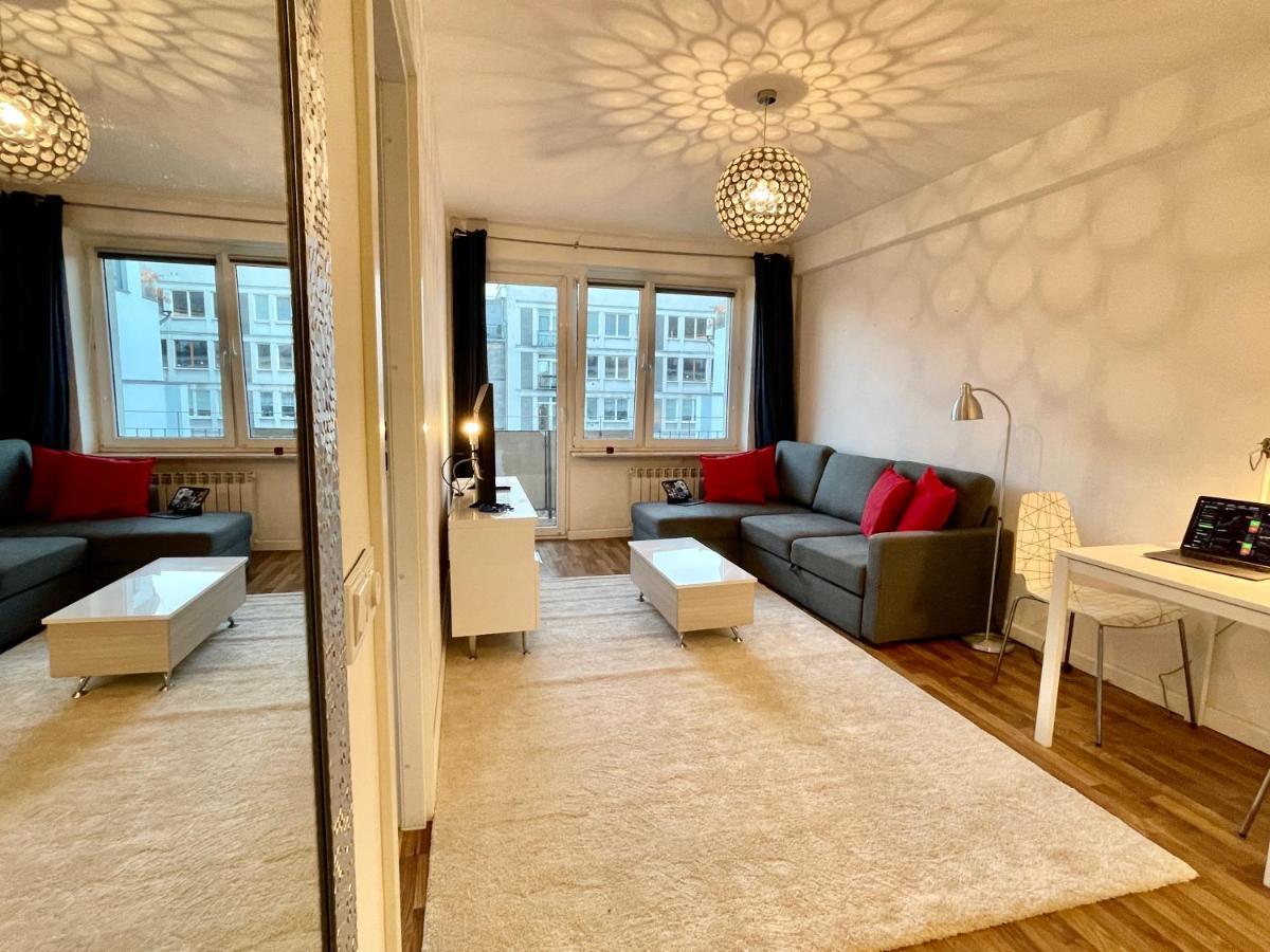Decor 2 Metro Fast Wifi 55'Tv Netflix Hbo Cozy Apartment Warsawa Bagian luar foto