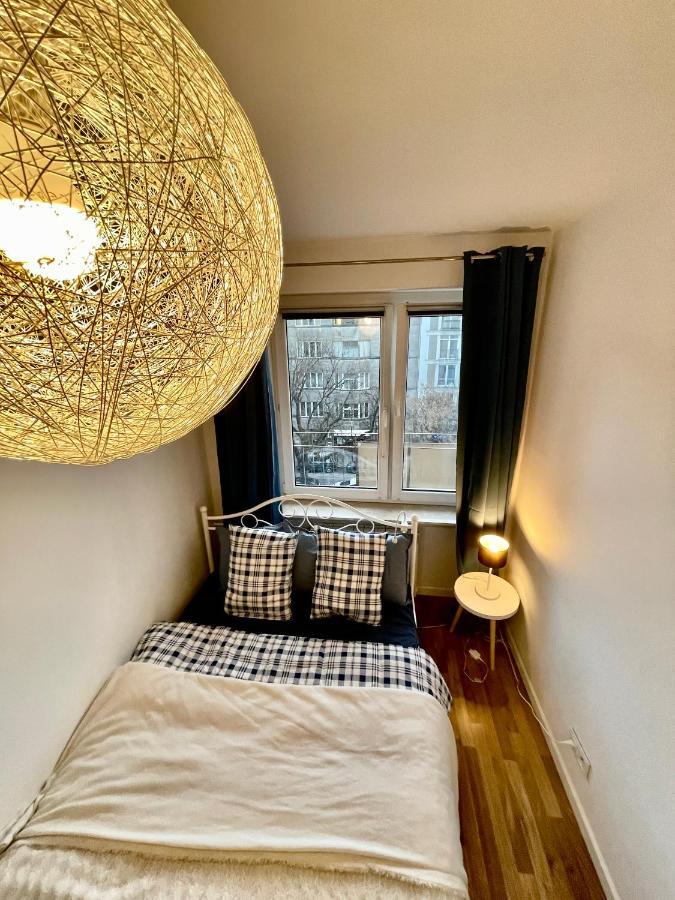 Decor 2 Metro Fast Wifi 55'Tv Netflix Hbo Cozy Apartment Warsawa Bagian luar foto